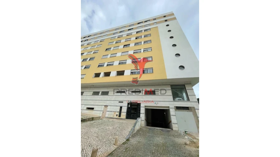 Prédio para Venda em Cacém e São Marcos Foto 7