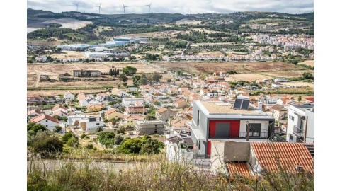 Terreno para Venda em Vialonga