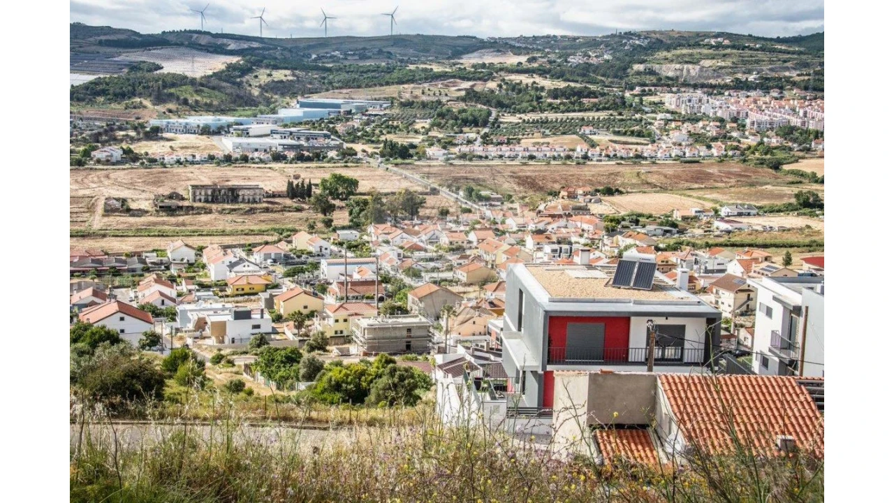 Terreno para Venda em Vialonga Foto 1