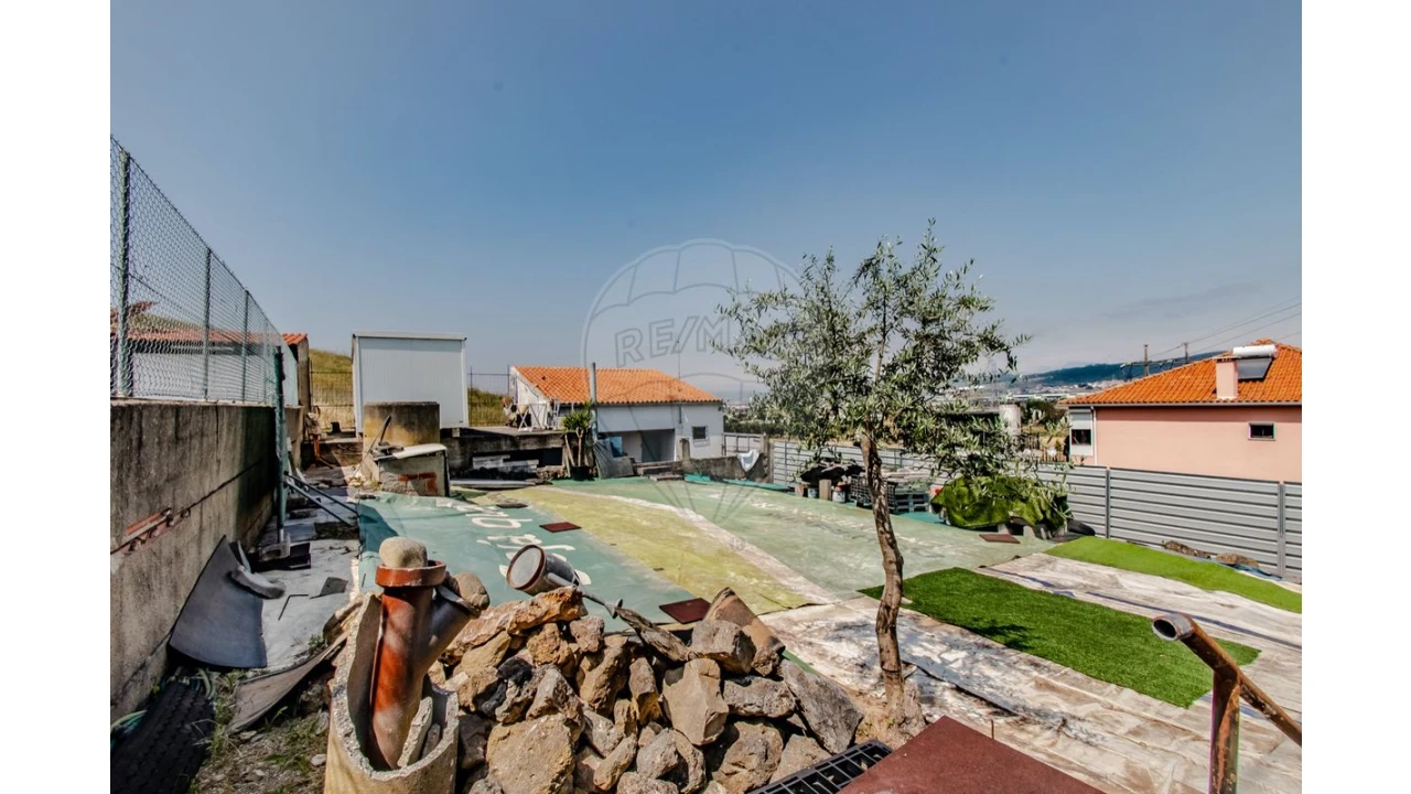 Terreno para Venda em Vialonga Foto 9