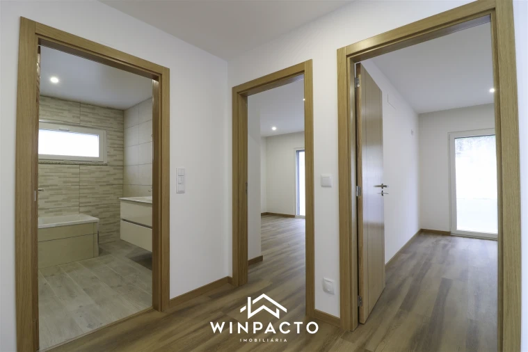 Moradia T4 para Venda em Seia, São Romão e Lapa dos Dinheiros Foto 40