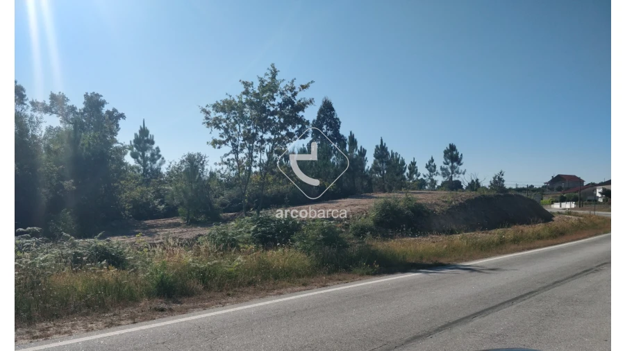 Terreno para Venda em Romarigães Foto 7