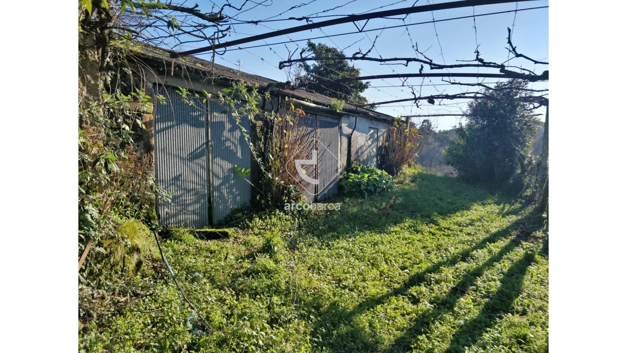 Terreno para Venda em Coura Foto 10