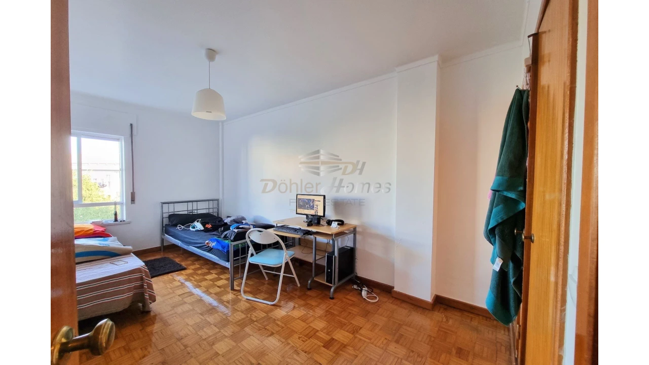 Apartamento T2 para Venda em Alfragide Foto 13