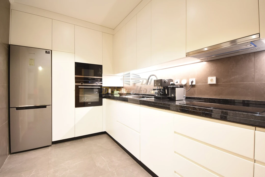 Apartamento T3 para Venda em Alvalade Foto 26