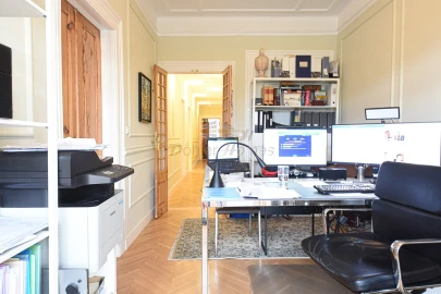 Apartamento T3 para Venda em Alvalade