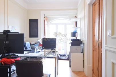 Apartamento T3 para Venda em Alvalade