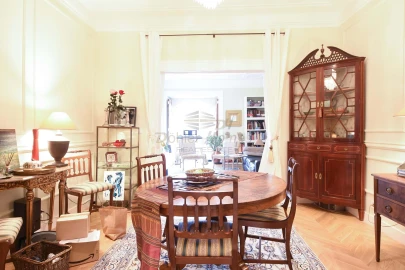 Apartamento T3 para Venda em Alvalade