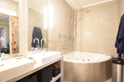 Apartamento T3 para Venda em Alvalade