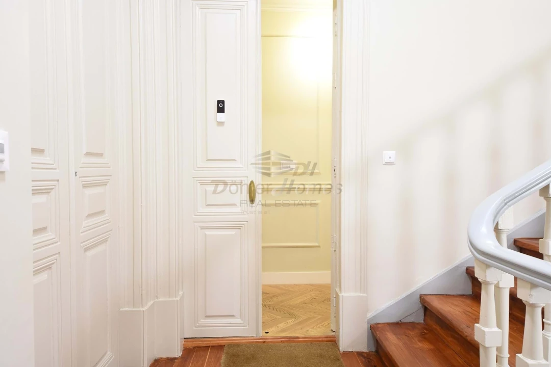 Apartamento T3 para Venda em Alvalade Foto 5