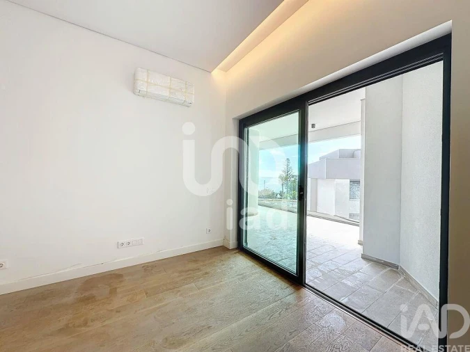 Apartamento T2 para Venda em São Martinho Foto 3