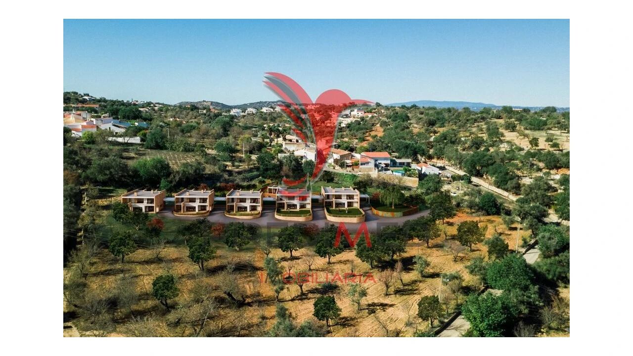 Terreno para Venda em Paderne Foto 2