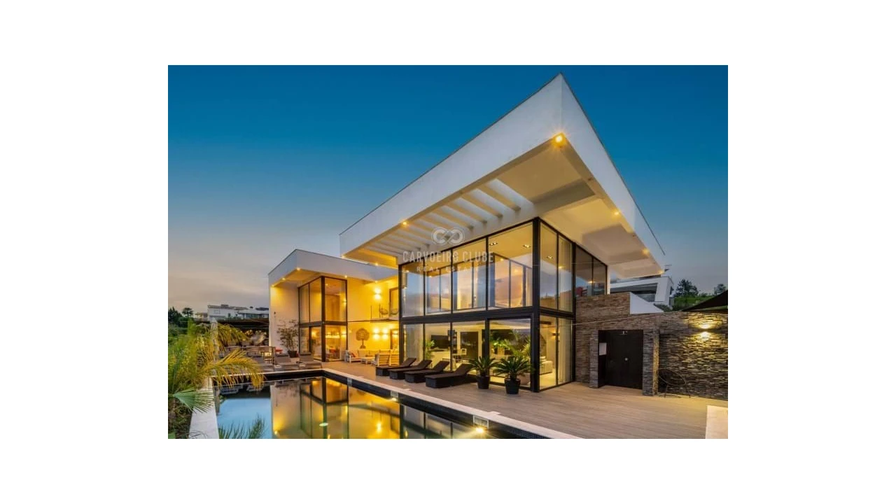 Moradia T4 para Venda em Ferragudo Foto 77