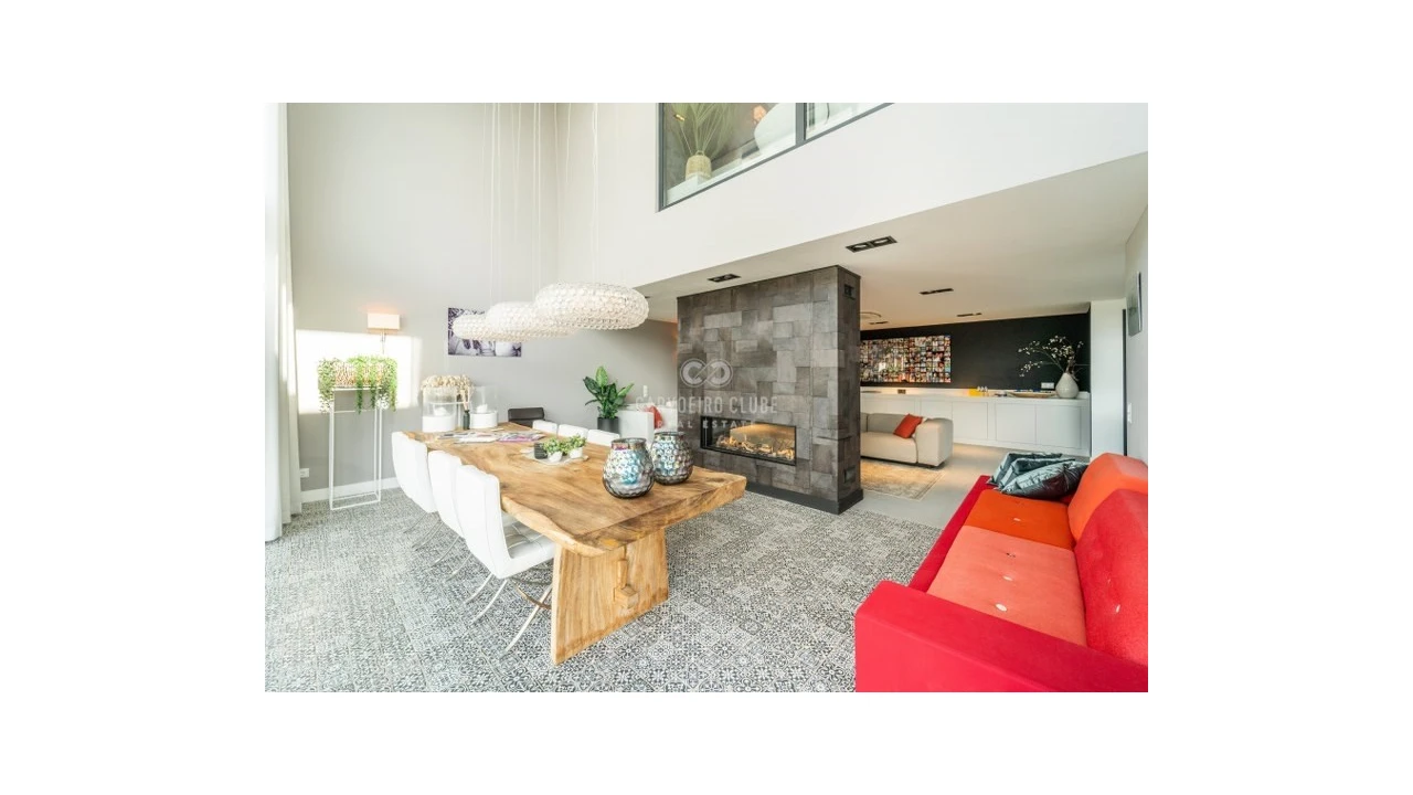 Moradia T4 para Venda em Ferragudo Foto 51