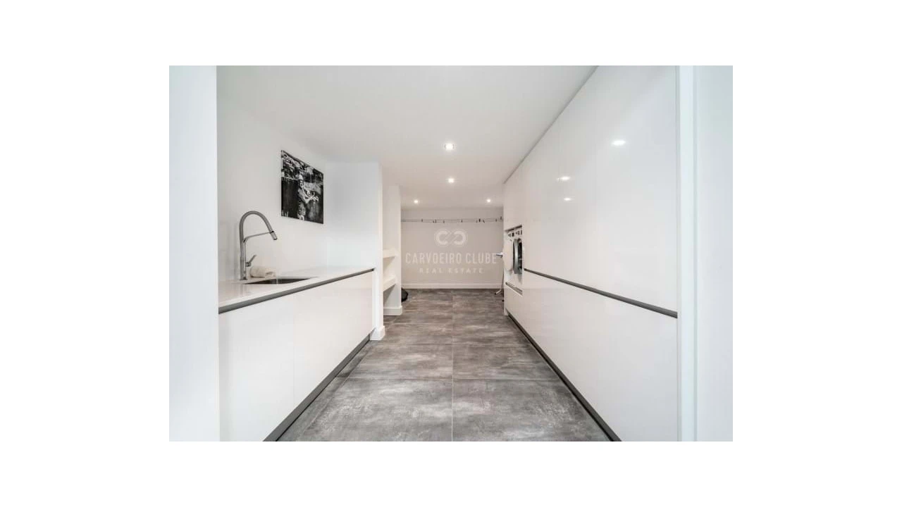 Moradia T4 para Venda em Ferragudo Foto 64