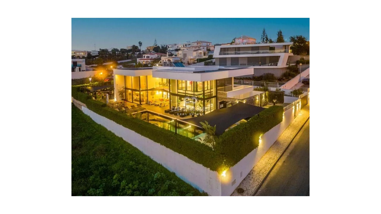 Moradia T4 para Venda em Ferragudo Foto 26