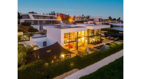 Moradia T4 para Venda em Ferragudo