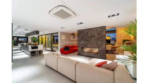 Moradia T4 para Venda em Ferragudo