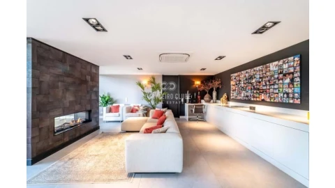 Moradia T4 para Venda em Ferragudo