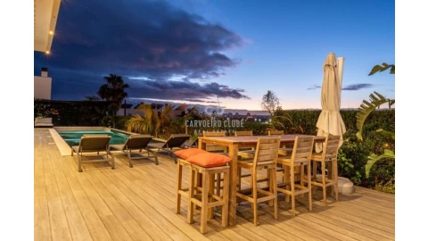 Moradia T4 para Venda em Ferragudo