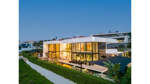 Moradia T4 para Venda em Ferragudo