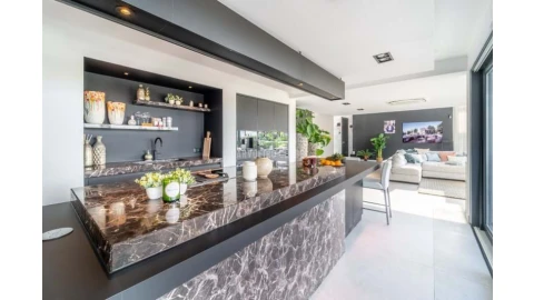 Moradia T4 para Venda em Ferragudo