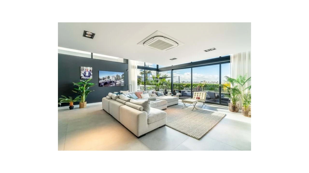 Moradia T4 para Venda em Ferragudo Foto 38