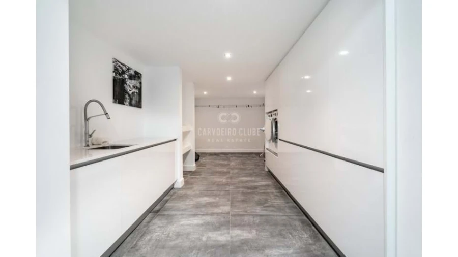 Moradia T4 para Venda em Ferragudo Foto 64