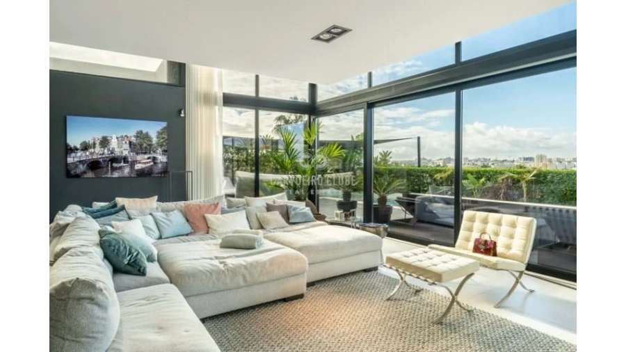 Moradia T4 para Venda em Ferragudo Foto 37