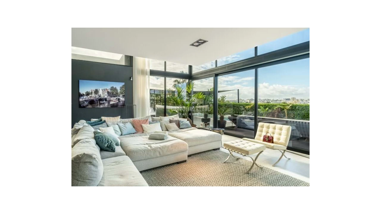 Moradia T4 para Venda em Ferragudo Foto 37