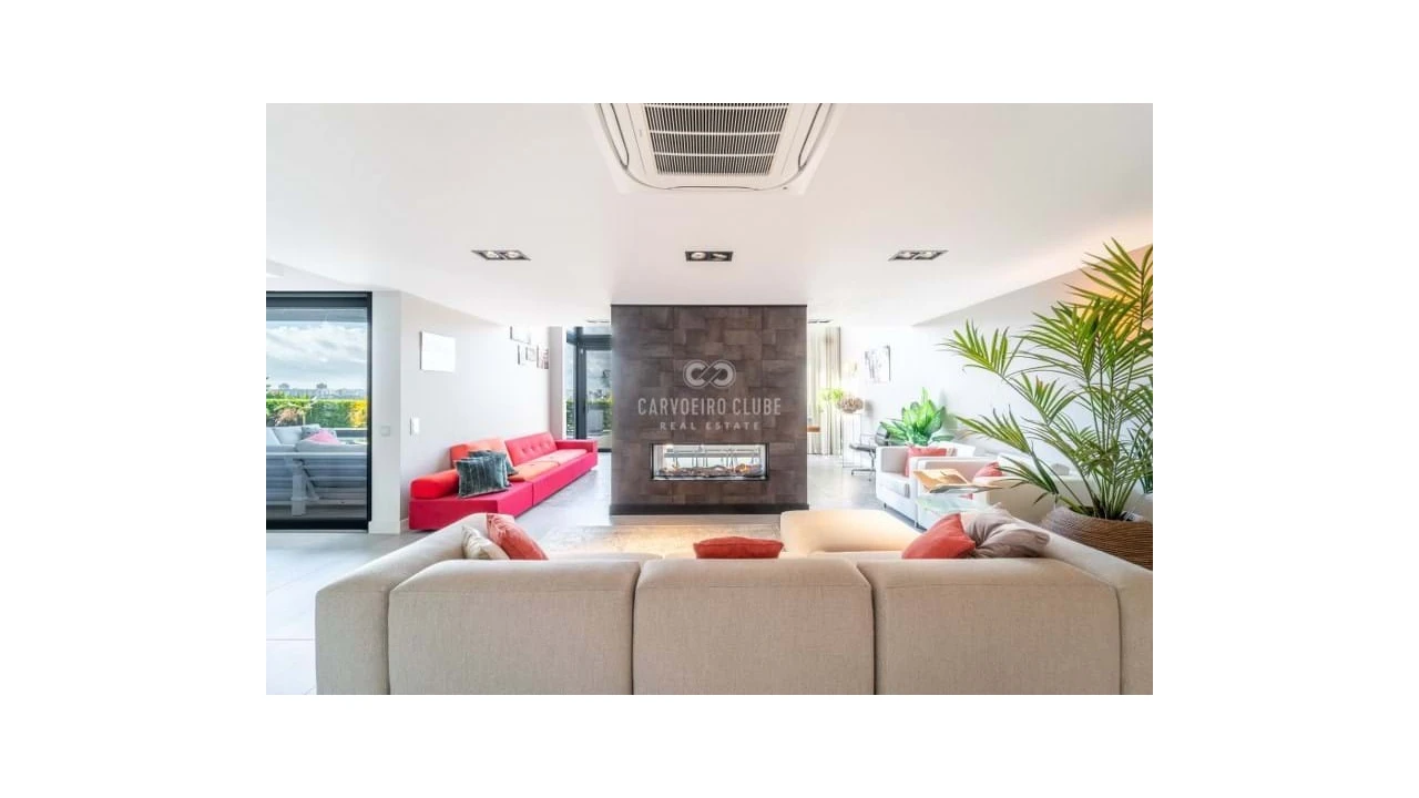 Moradia T4 para Venda em Ferragudo Foto 46