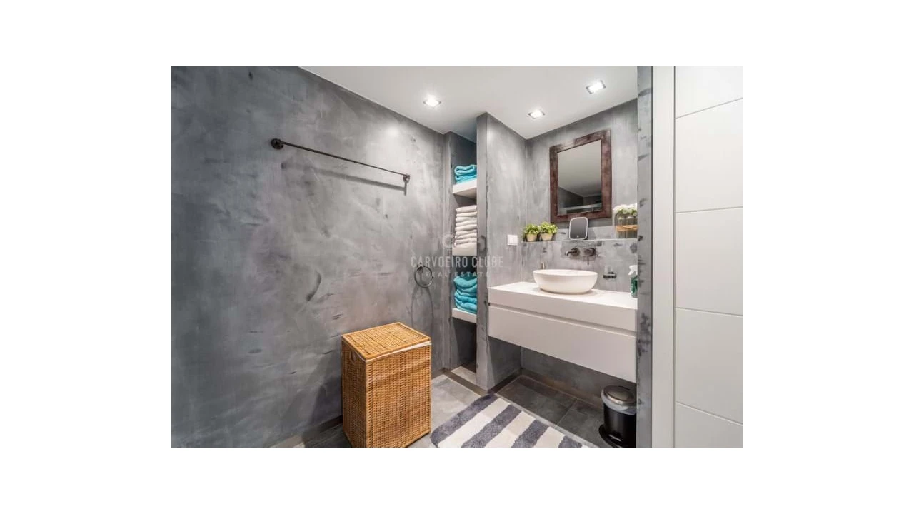 Moradia T4 para Venda em Ferragudo Foto 60