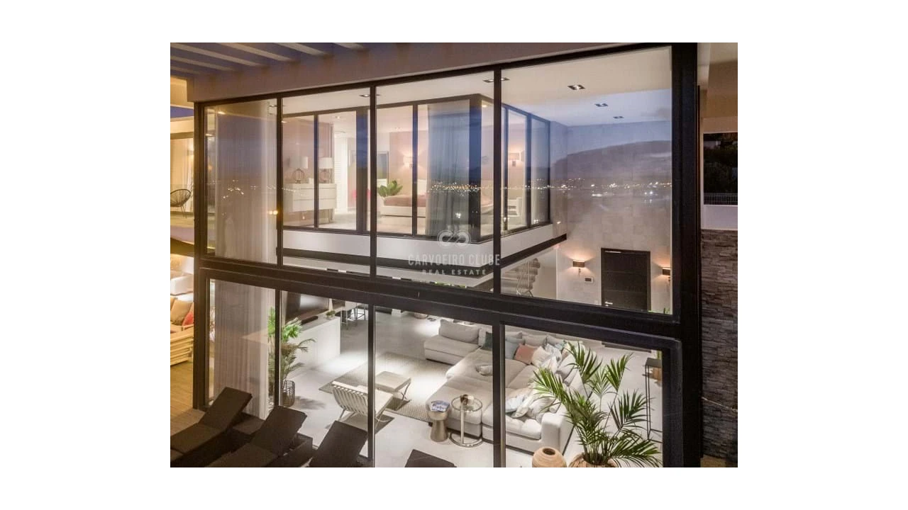 Moradia T4 para Venda em Ferragudo Foto 28