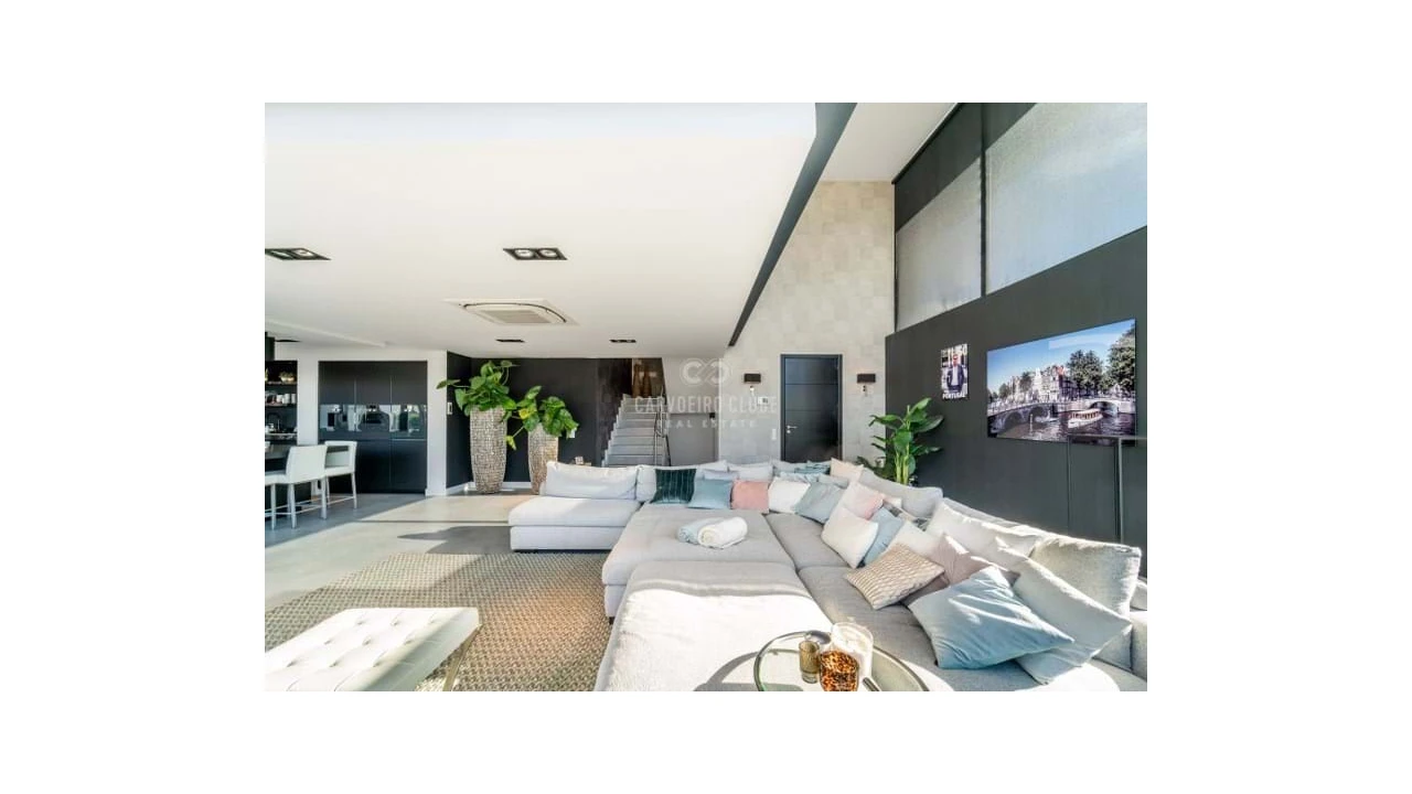 Moradia T4 para Venda em Ferragudo Foto 41