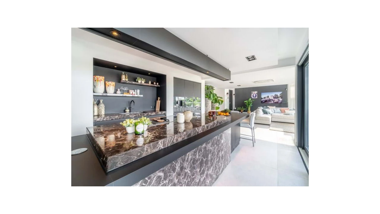 Moradia T4 para Venda em Ferragudo Foto 48