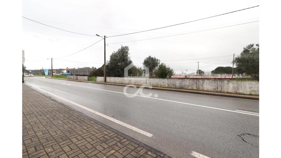 Moradia T3 para Venda em Taveiro, Ameal e Arzila Foto 3