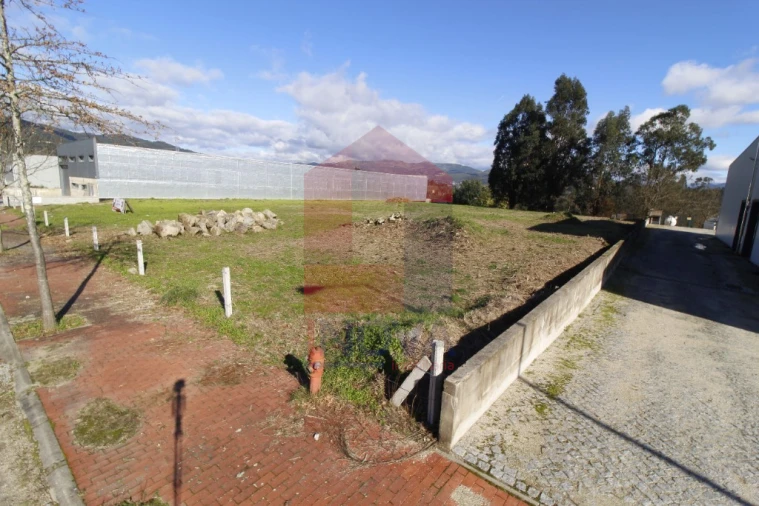 Terreno para Venda em Gême Foto 5