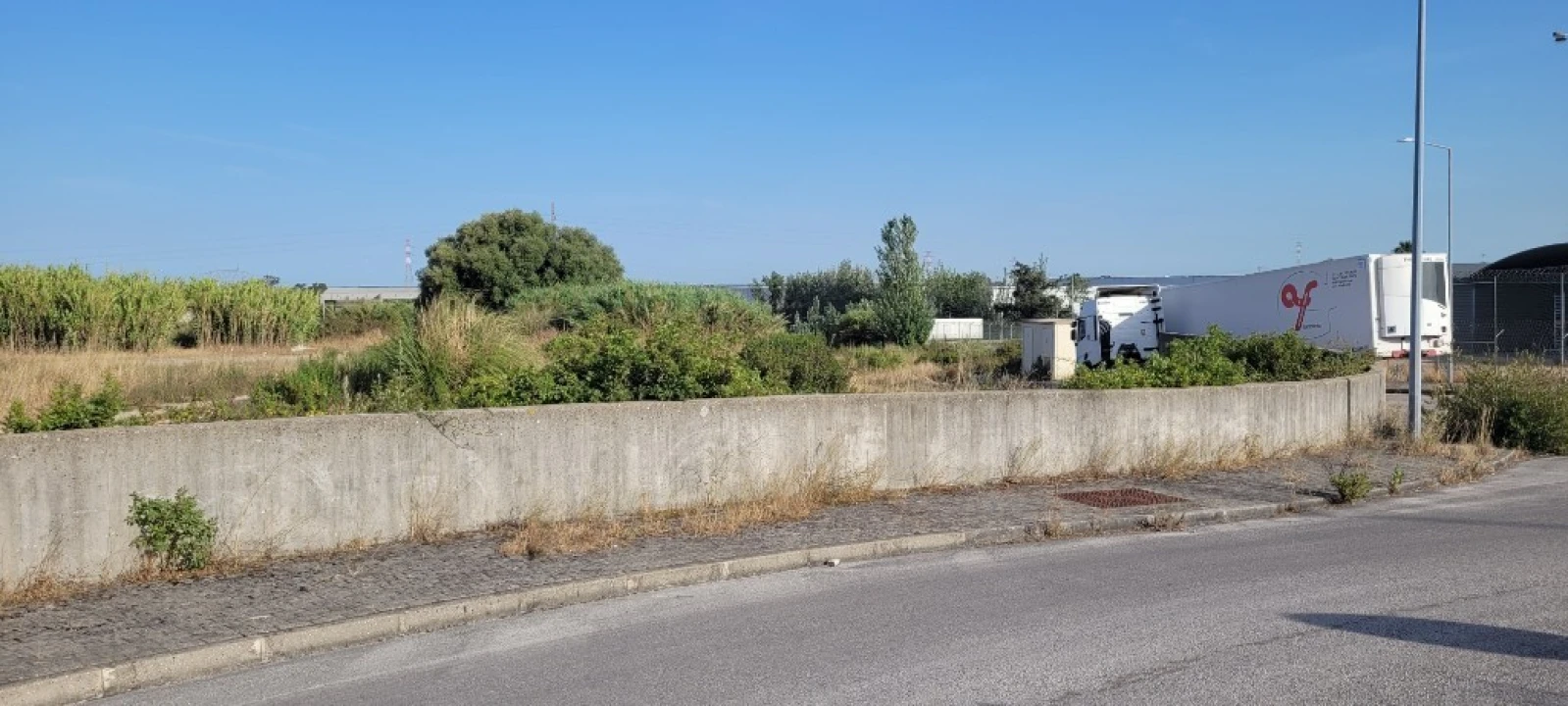 Terreno para Venda em Vila Nova da Rainha Foto 5