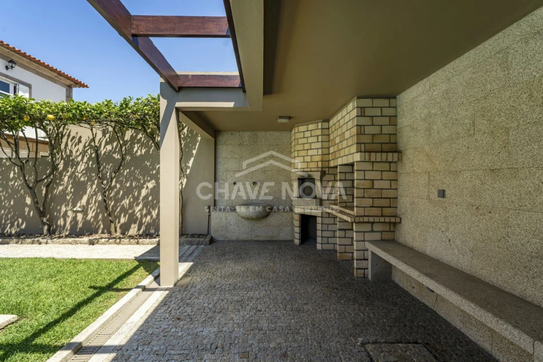 Moradia T4 para Venda em Custóias, Leça do Balio e Guifões Foto 22