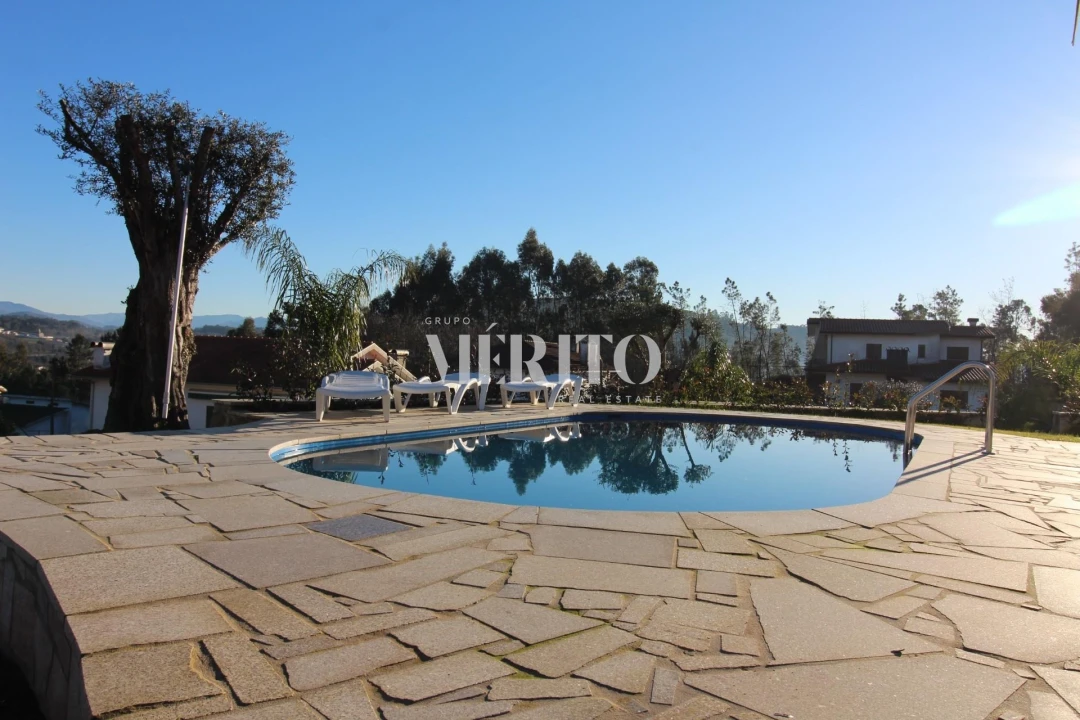 Moradia T2 para Venda em Ribeira do Neiva Foto 16