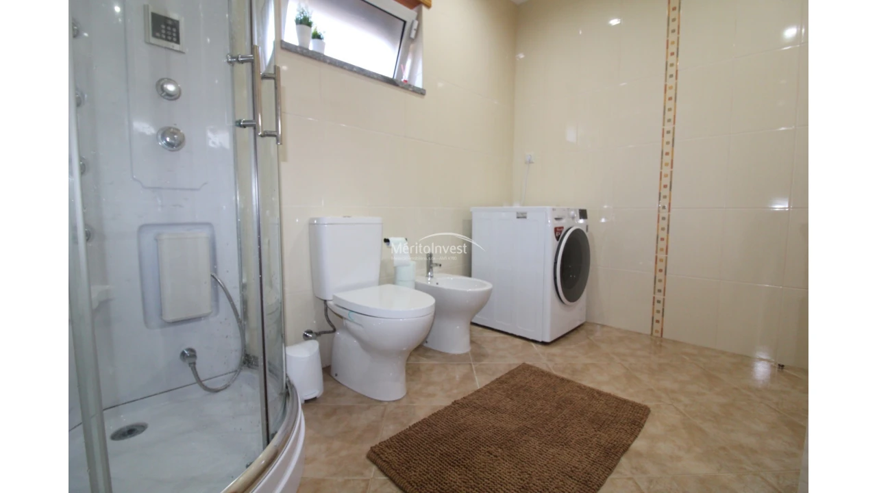 Moradia T2 para Venda em Ribeira do Neiva Foto 6