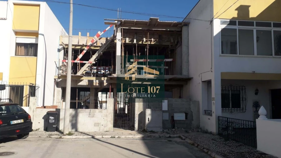 Moradia T3 para Venda em Alto do Seixalinho, Santo André e Verderena