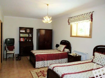 Moradia T4 para Venda em Ranhados