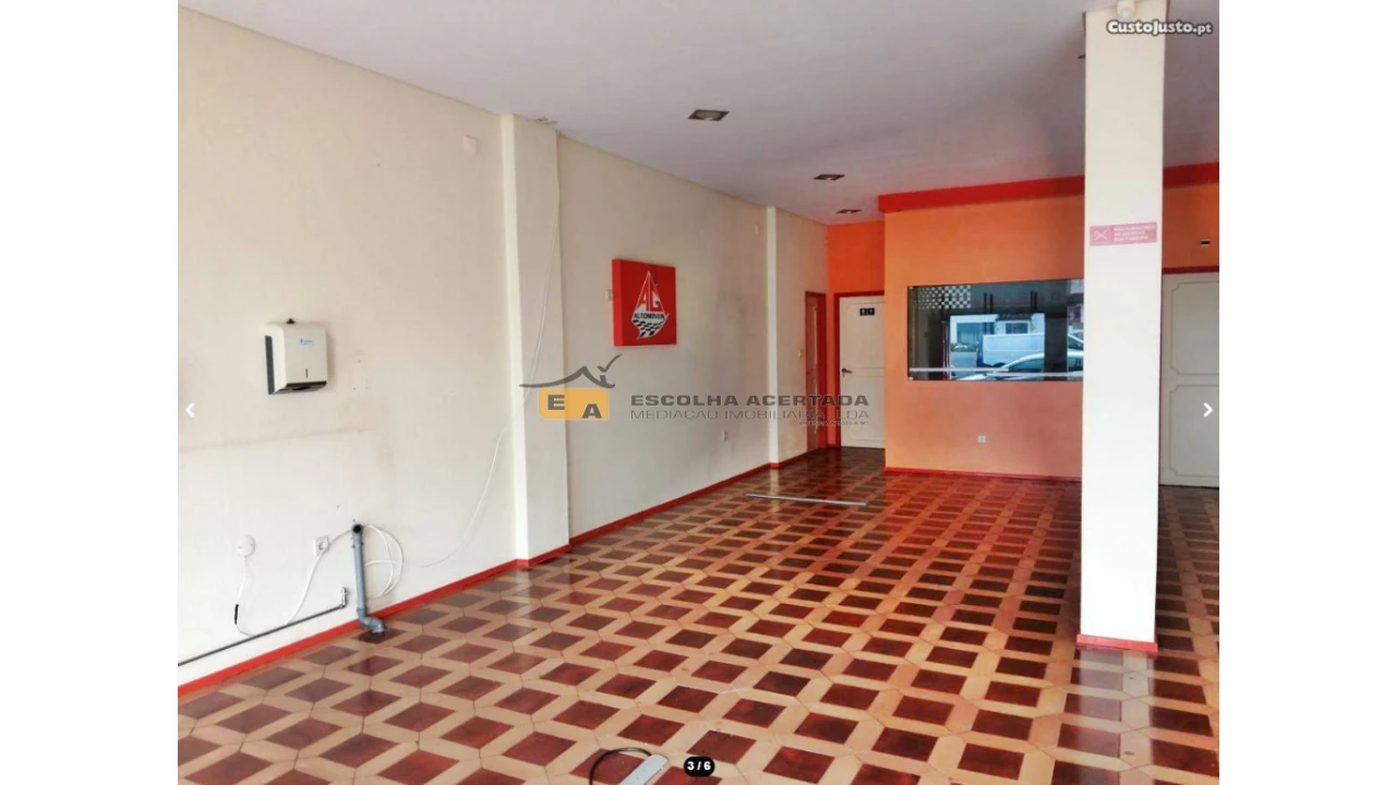 Loja para Venda em Alfena Foto 9