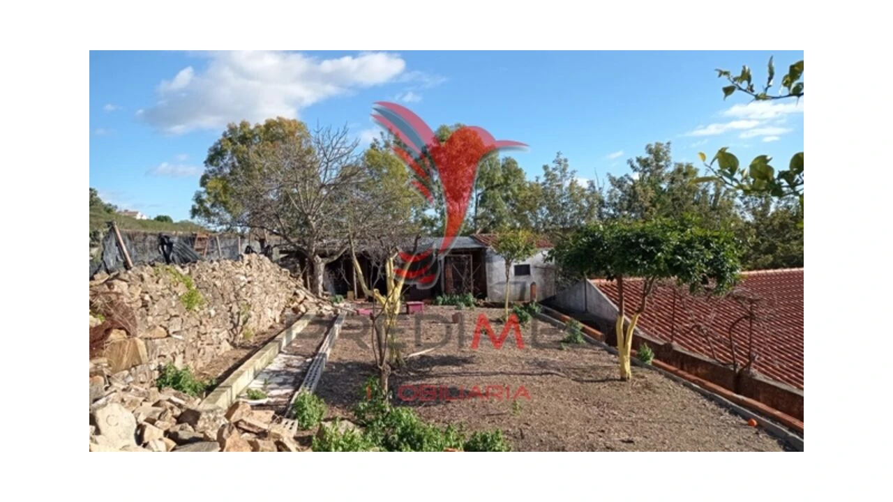 Moradia T3 para Venda em Cabeço de Vide Foto 20