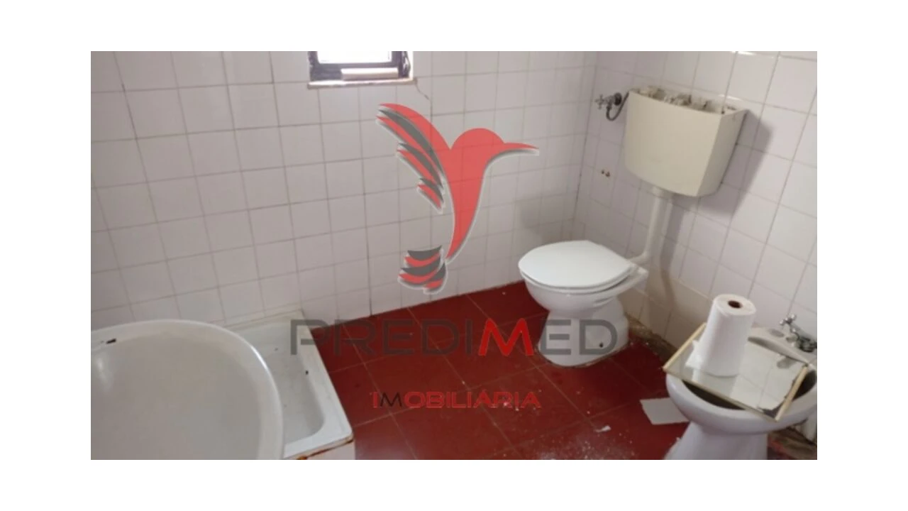 Moradia T3 para Venda em Cabeço de Vide Foto 8