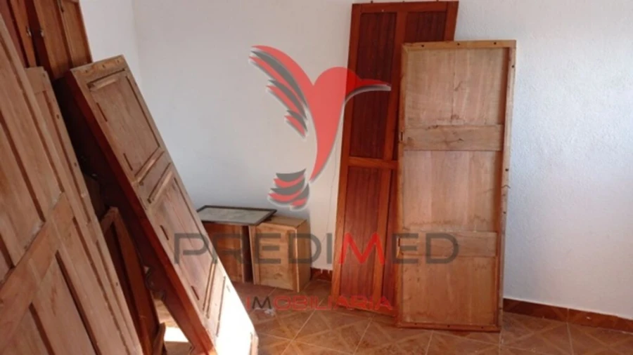 Moradia T3 para Venda em Cabeço de Vide Foto 3