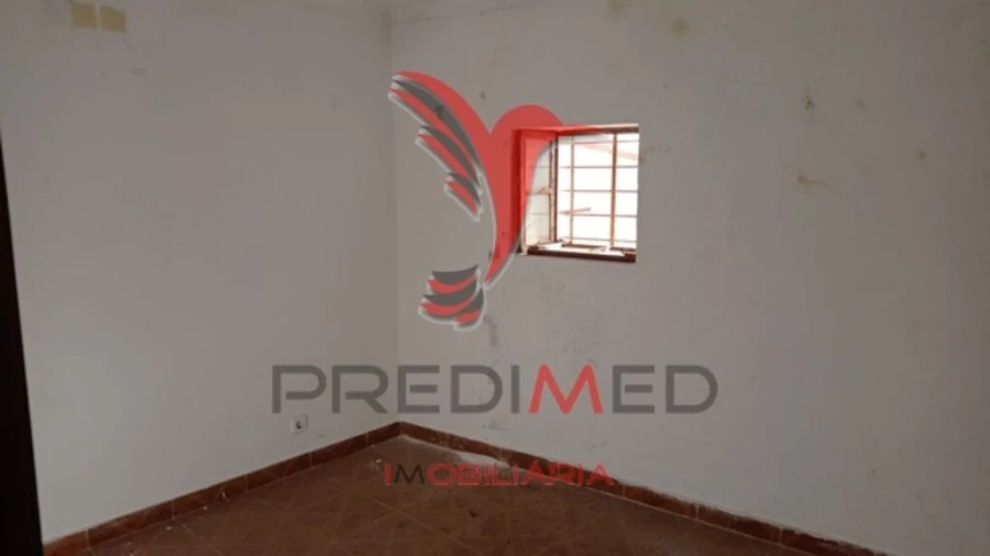 Moradia T3 para Venda em Cabeço de Vide Foto 5