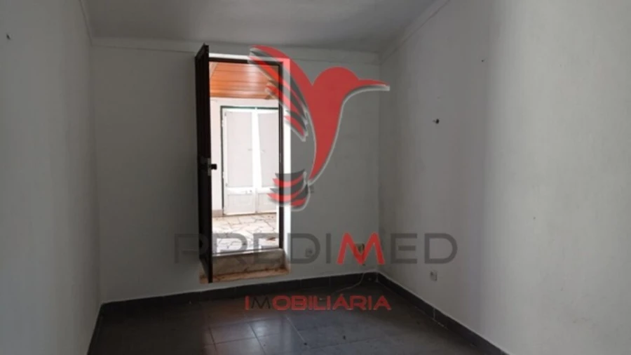 Moradia T3 para Venda em Cabeço de Vide Foto 16