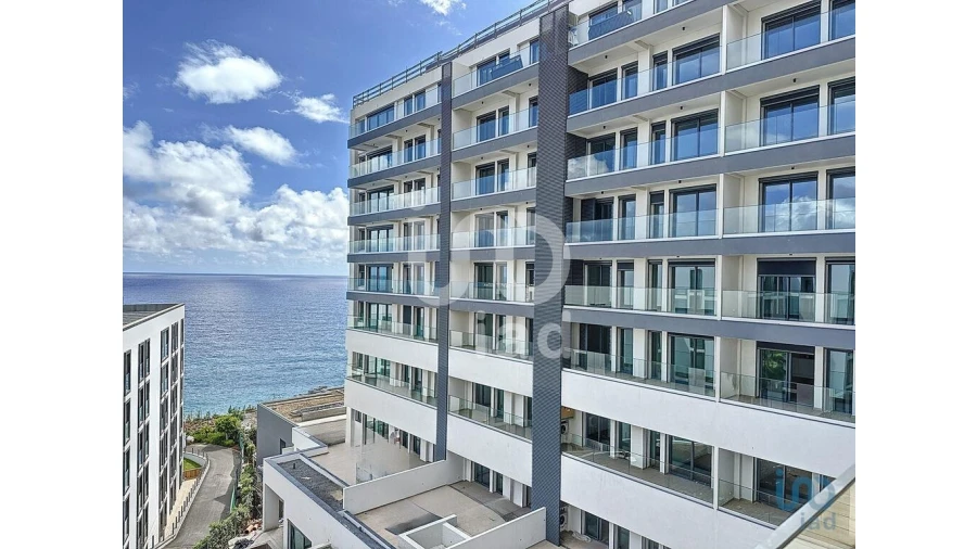 Apartamento T2 para Venda em São Martinho Foto 2